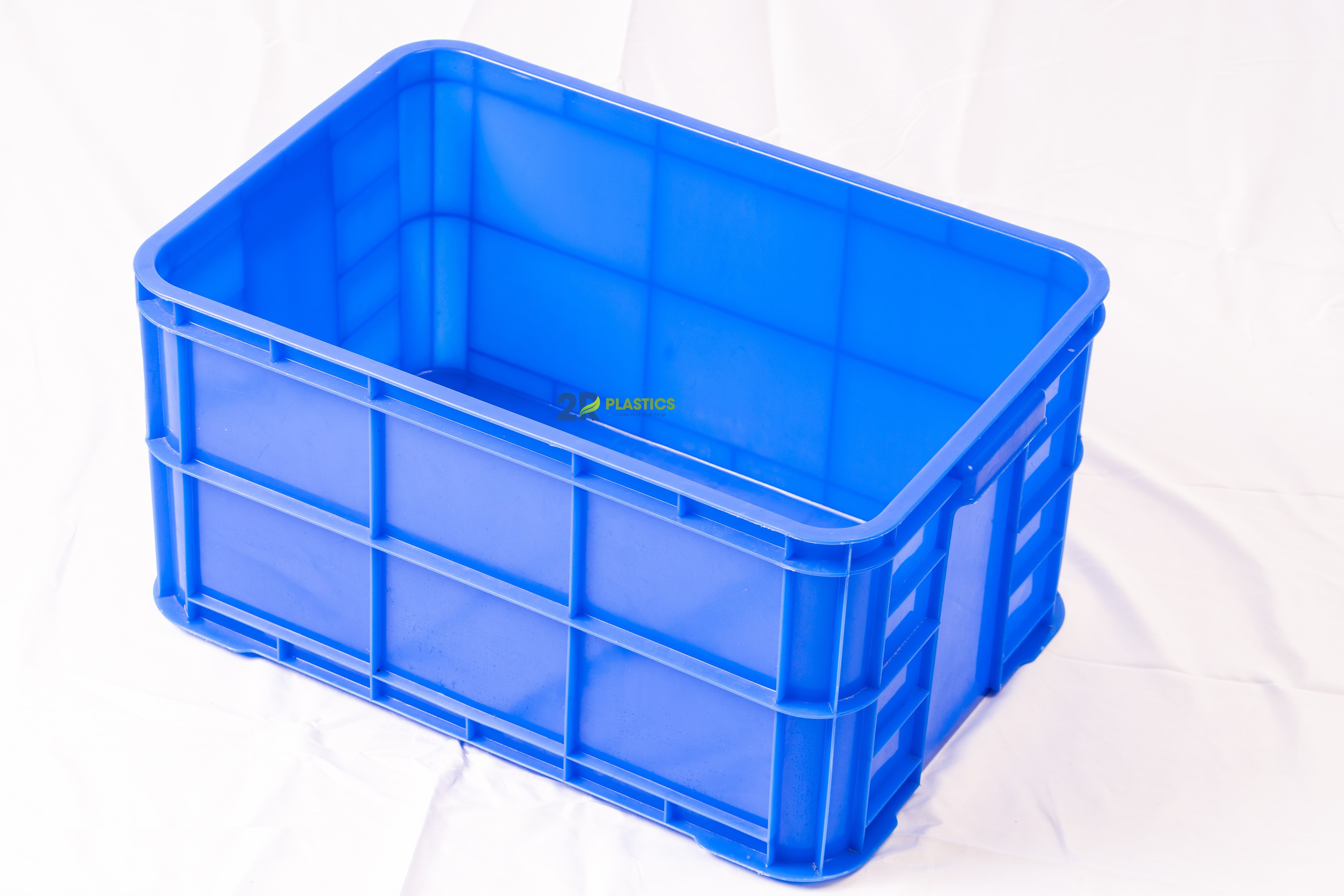 Thùng nhựa đặc 3T1