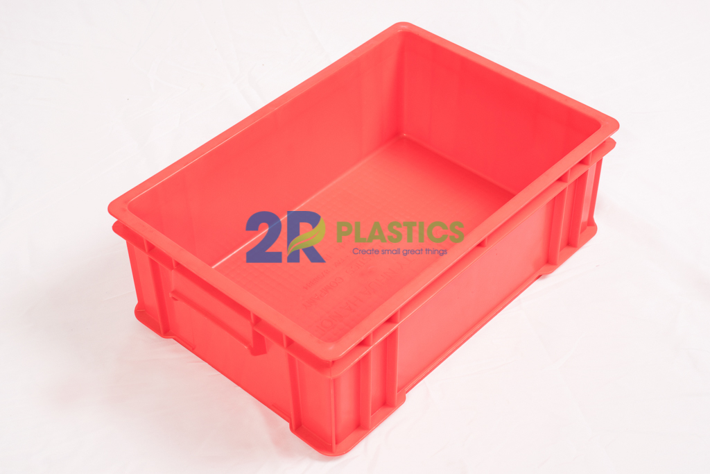 Thùng nhựa đặc B4